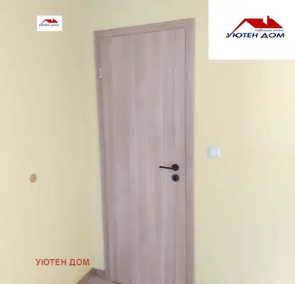 Снимка 4 — Офис в Шумен, Център
