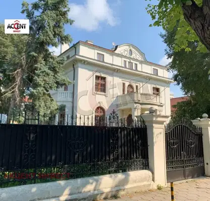 Снимка 2 — Офис във Варна, Център