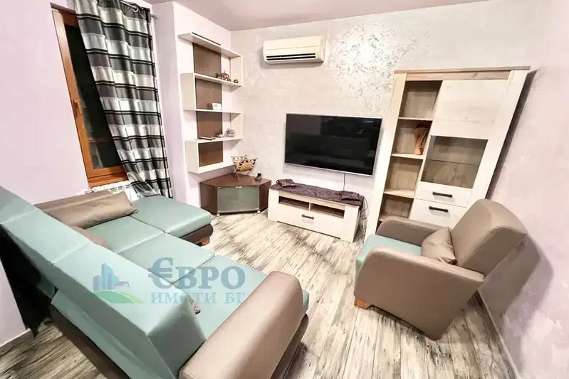 Тристаен апартамент в Стара Загора, Център