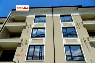 Двустаен апартамент в Пловдив, Въстанически