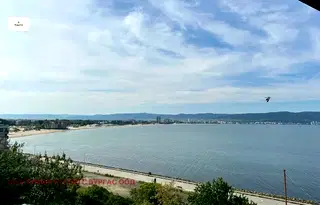 Двустаен апартамент в Бургас, Несебър