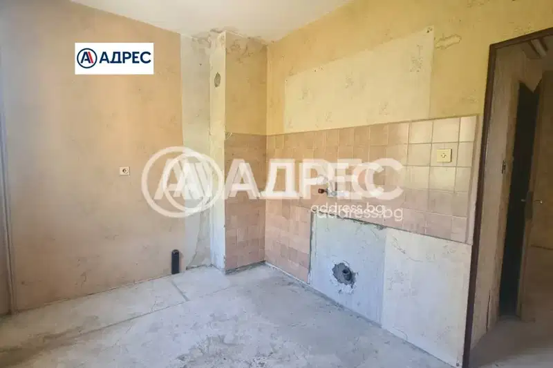 Двустаен апартамент в Пловдив, Сопот