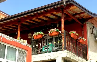 Къща в Стара Загора, Македонски