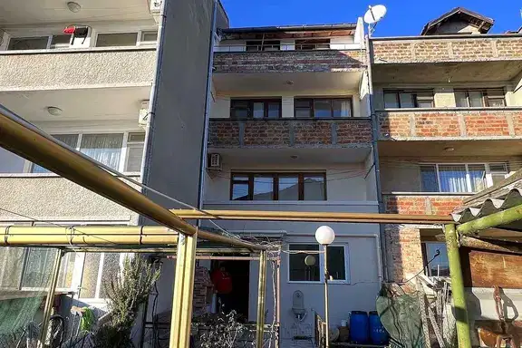 Къща в Бургас, Ахелой
