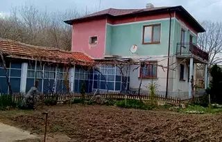 Къща в Добрич, с. Малина
