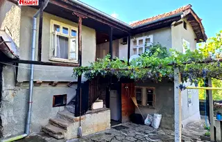 Къща в Габрово, с. Парчовци