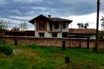 Къща във Велико Търново, с. Овча могила