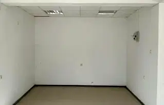 Магазин в Шумен, Център