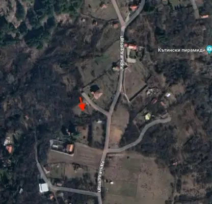 Photo 5 — Plot in Kytina