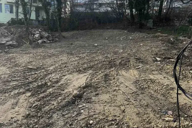 Plot in к.к. Чайка