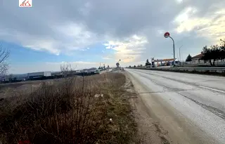 Парцел във Враца, Промишлена зона - Изток
