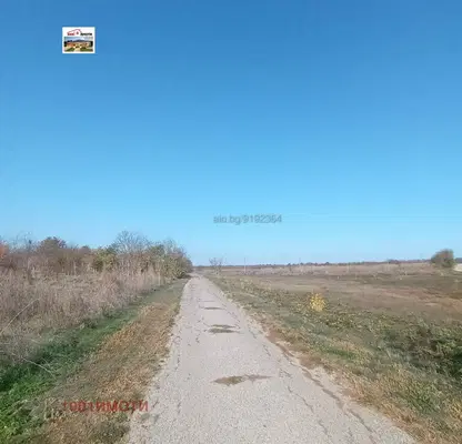Photo 2 — Plot in Oblast Dobrich, Chernomorci