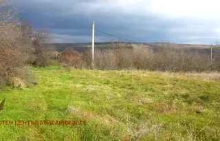 Парцел във Варна, с. Аврен