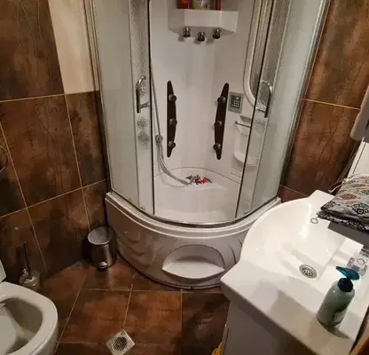 Снимка 3 — Тристаен апартамент в Разград, кв. Освобождение с газово отопление