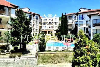 Тристаен апартамент в Бургас, Свети Влас