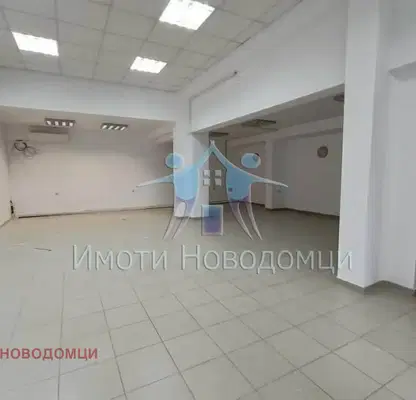Снимка 2 — Магазин в Шумен, Център