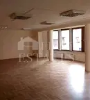 Четиристаен апартамент с балкони в Изток, София