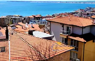 Къща в Бургас, Свети Влас