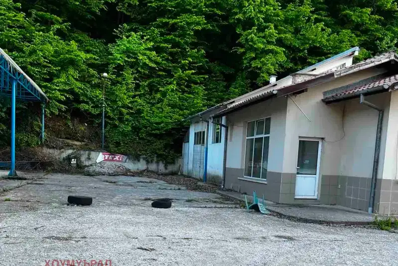 Склад в Габрово, Бичкиня