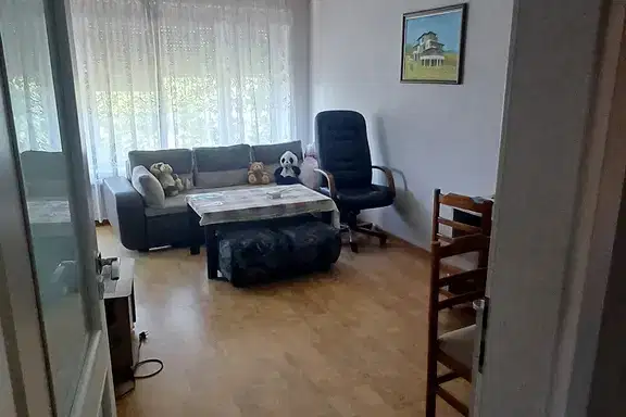 4-bedroom apartment in Haskovo, Ovcharski