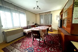 Етаж от къща в Пловдив, Асенов