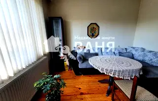 Етаж от къща в Пловдив, Карлово
