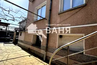 Етаж от къща в Пловдив, Сопот