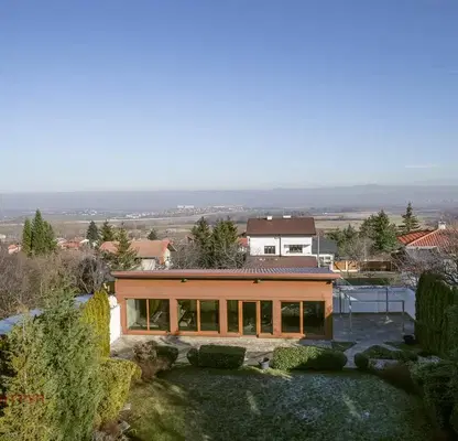 Photo 3 — House in Malo Buchino