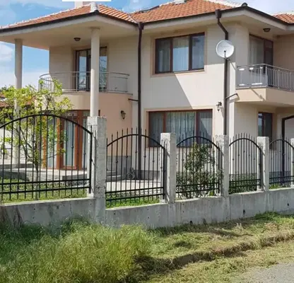 Photo 2 — House in Oblast Burgas, Banya
