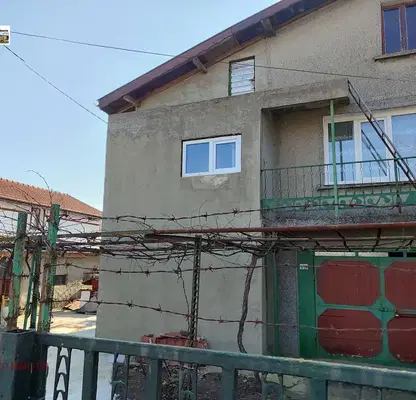 Снимка 4 — Къща в Добрич, с. Плачидол