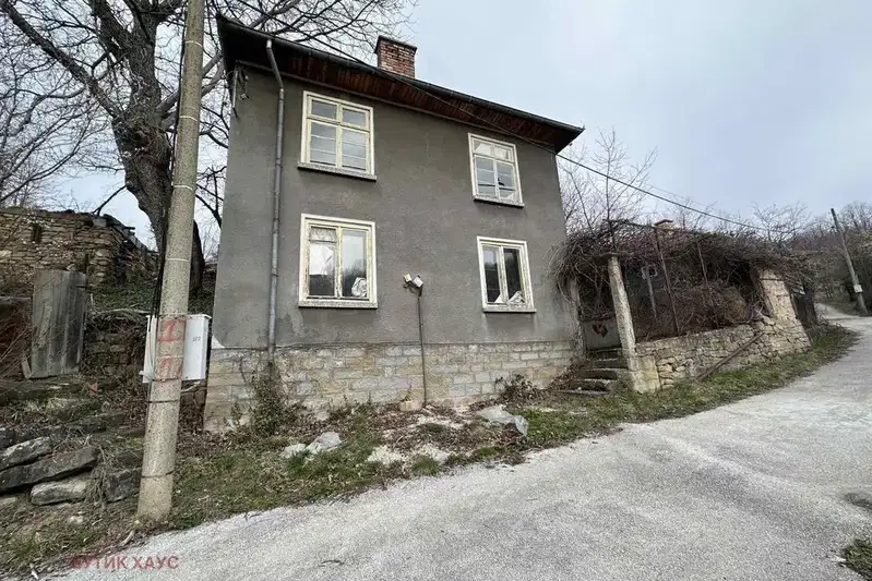 House in Oblast Gabrovo, Plachkovci