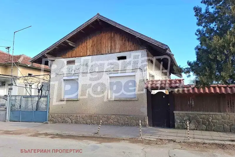 House in Oblast Lovech, Toros