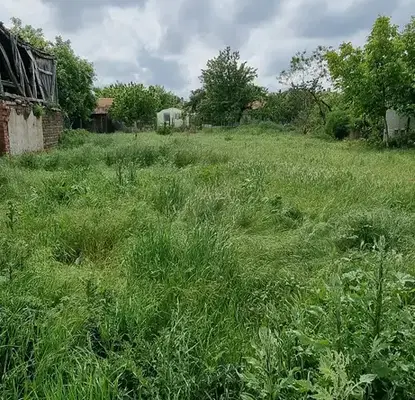 Снимка 4 — Триетажна къща с гараж в с. Гецово, област Разград