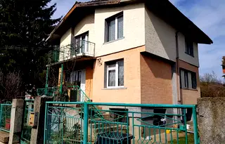Къща в София, с. Новачене