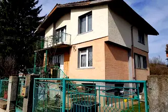 Къща в София, с. Новачене