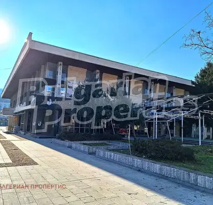 Photo 2 — Shop in Oblast Veliko Tyrnovo, Svishtov