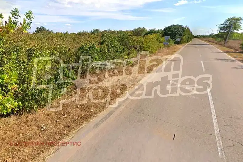 Парцел в Добрич, с. Топола