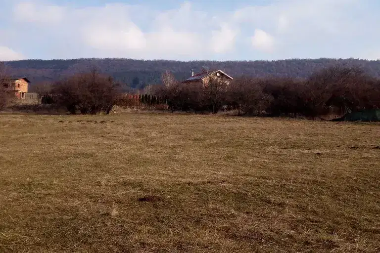 Парцел в Перник, с. Видрица