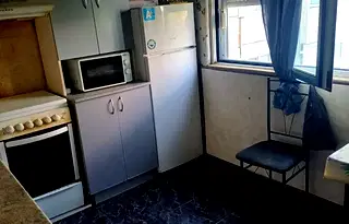 Тристаен апартамент в Плевен, Сторгозия