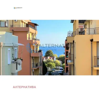 Снимка 4 — Тристаен апартамент в Бургас, Свети Влас