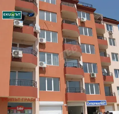 Снимка 2 — Гараж/Паркомясто във Варна, Възраждане 1