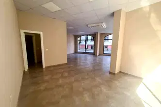 Магазин в Хасково, Център