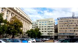 Офис в София, Център