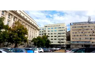 Офис в София, Център