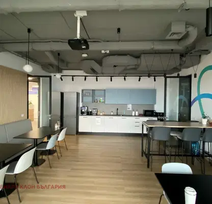 Photo 4 — Office in Sofiya, Hladilnika