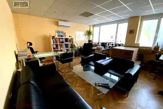 Офис в Монтана, Идеален център