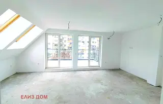 Многостаен апартамент във Варна, Левски 1