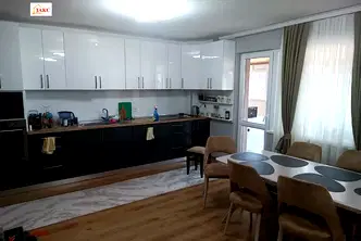 Многостаен апартамент в Кърджали, Възрожденци