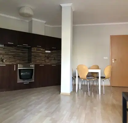 Снимка 5 — Двустаен апартамент с големи тераси в Младост 1А, София