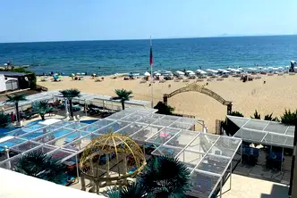 Двустаен апартамент в Бургас, к.к. Елените